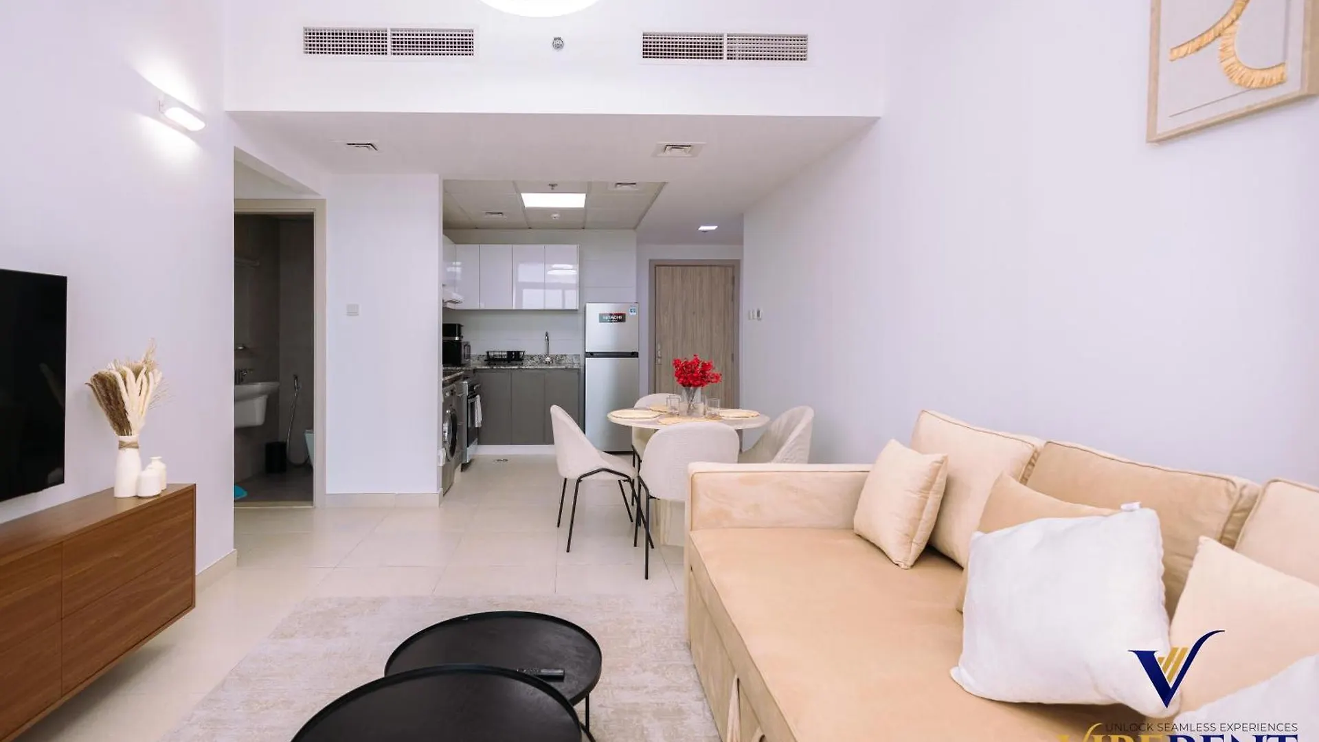 Central Jvc Boho Pool Sauna Gym 두바이 0*,
