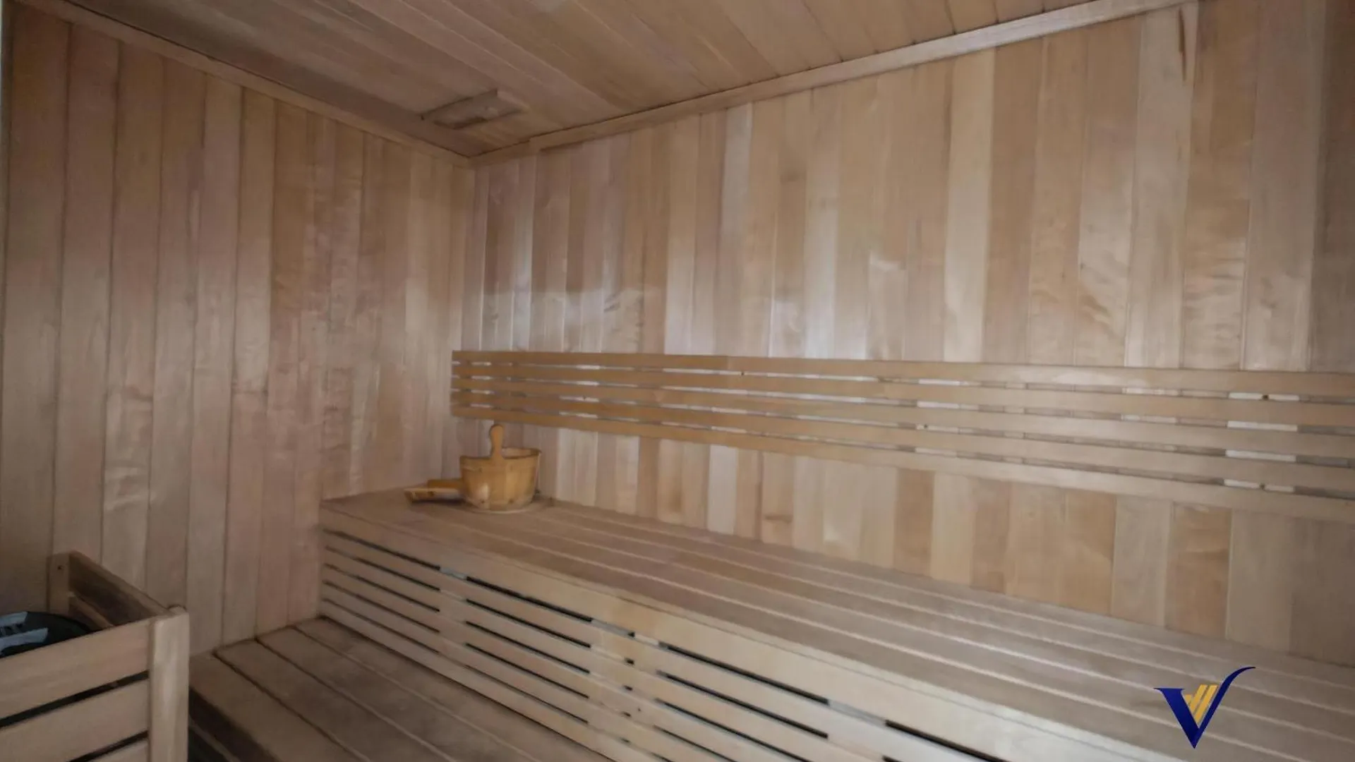 Central Jvc Boho Pool Sauna Gym 두바이 0*,