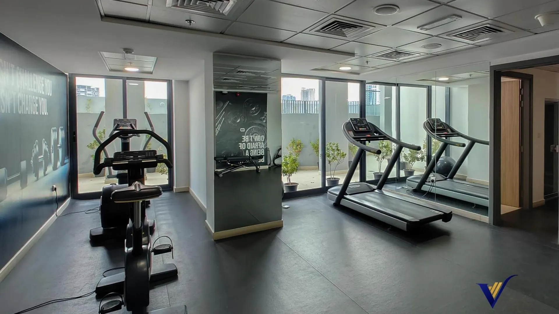 Central Jvc Boho Pool Sauna Gym 두바이