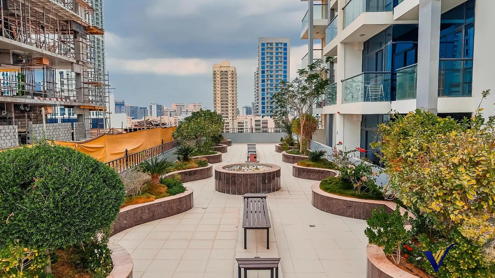 Apartment Central Jvc Boho Pool Sauna Gym Dubai