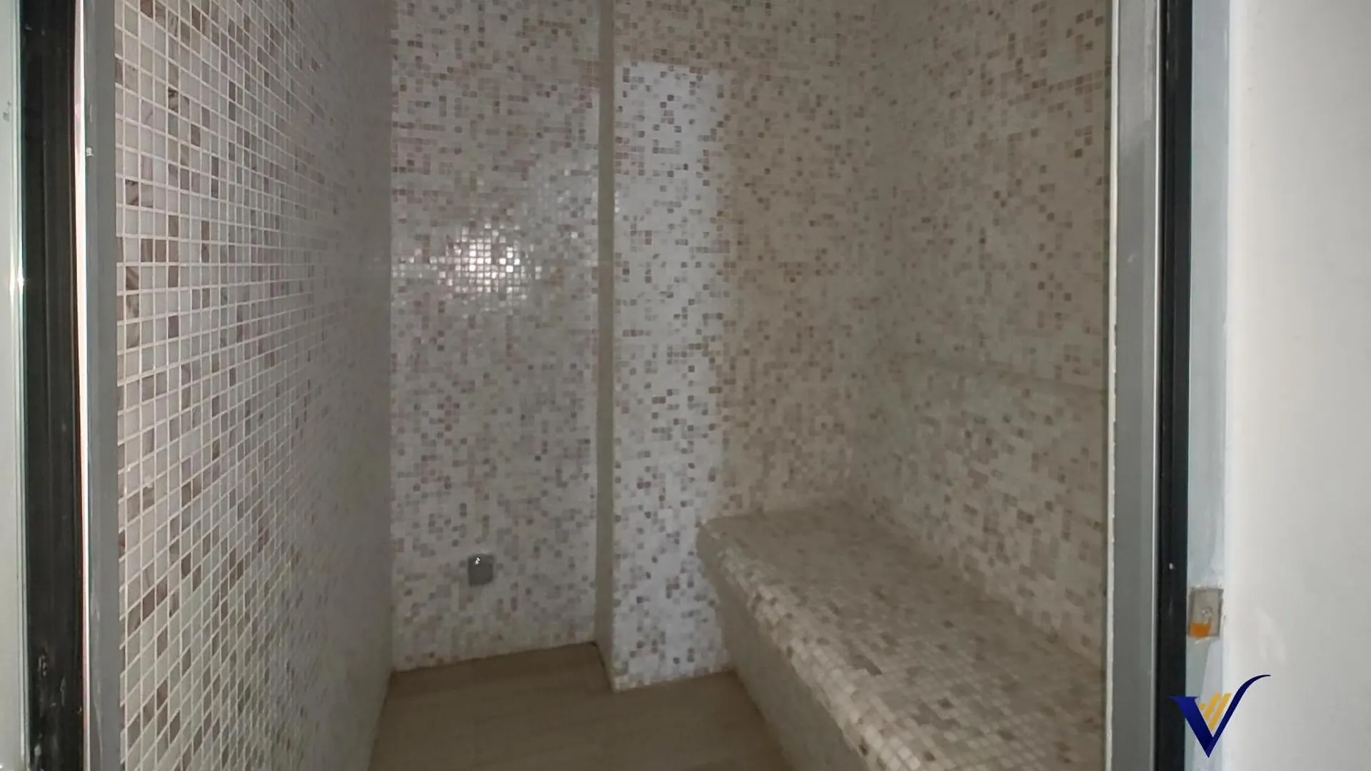 Central Jvc Boho Pool Sauna Gym Dubai Apartment